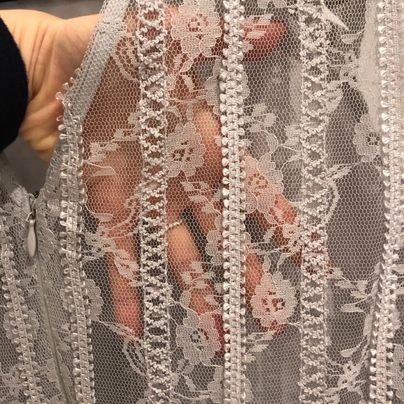 TopShop dress. Lace. Grey. Size US 4. - Picture 5 of 6